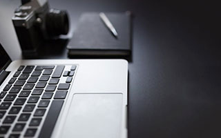 林良锋：贝尔萨逼出更凶猛曼联，争4从打好主场开始