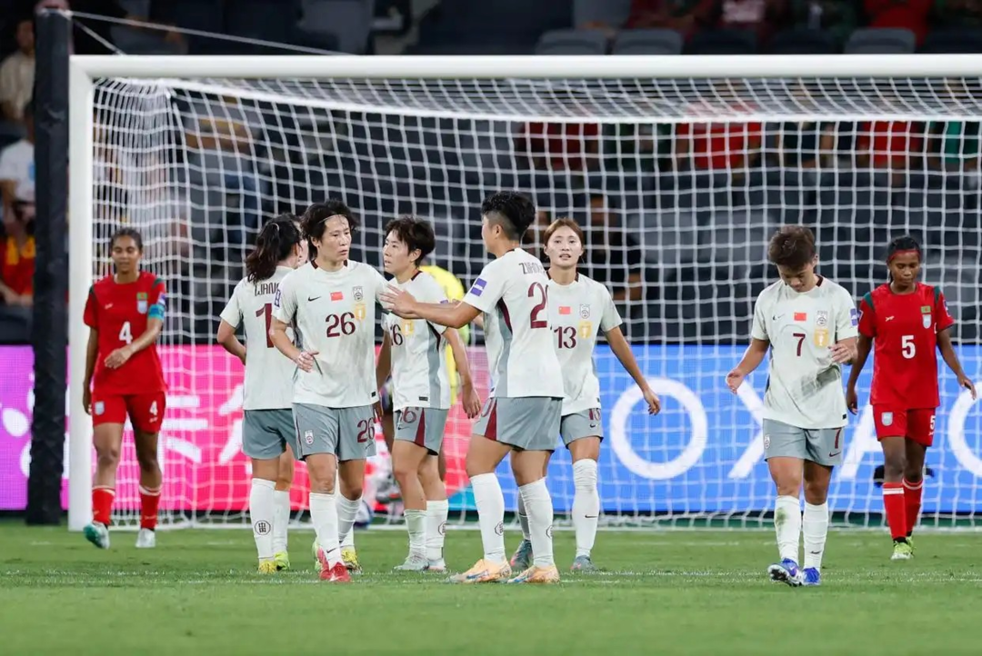 世界杯手机观看app下载-女足亚洲杯|中国队2：0获胜，元宵佳节俩汤圆，球迷直喊没吃饱